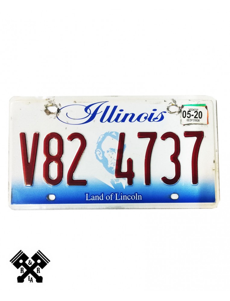 License Plate Illinois V824737 Main